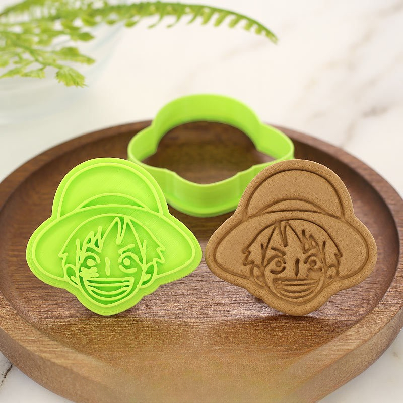 Cetakan Kue One Piece Luffy Zo - Kitchen Gadgets & Toys ulasan dan harga